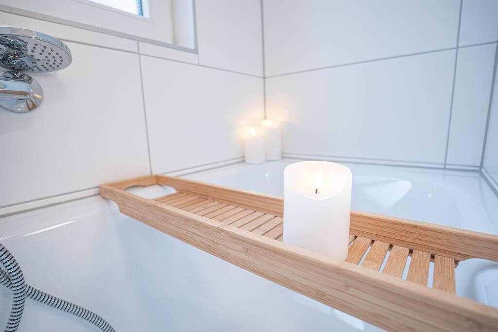 Ferienwohnung Gemuetliche Oase Im Denkmal Bonnigheim Exterior foto